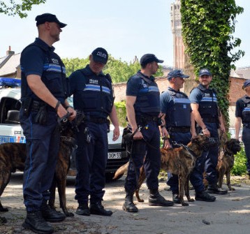 L’hébergement des chiens remis en cause par le décret n° 2022-210 du 18 février 2022 relatif aux brigades cynophiles et modifiant le livre V du code de la sécurité intérieure