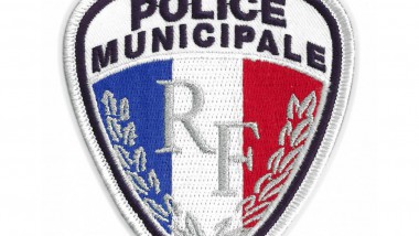 De quelles primes et indemnités peuvent bénéficier les policiers municipaux?