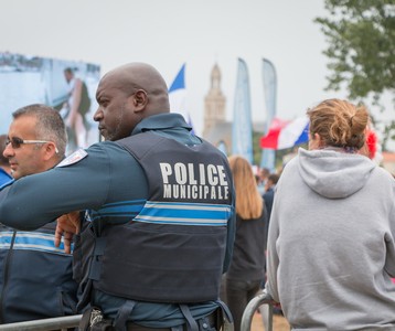 De la surveillance du bon ordre au maintien de l’ordre